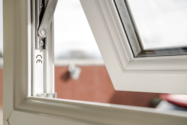 Cost of Window Hinge Replacement in White Lake